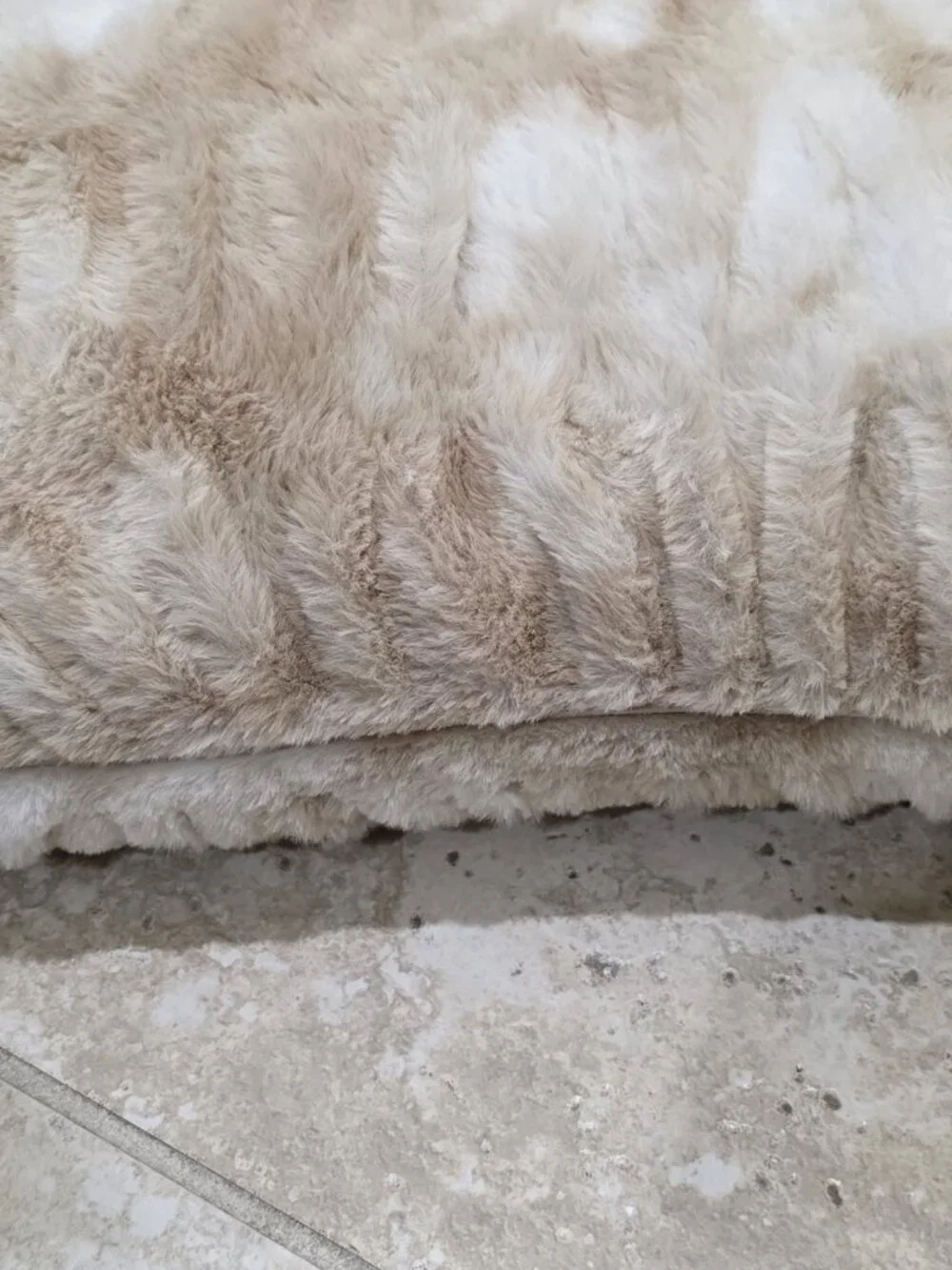 Lola Blanket Lumber Pillow - Caramel n' Cream